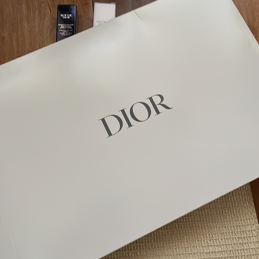 Dior Raffia Pouch - Picture 3 of 3